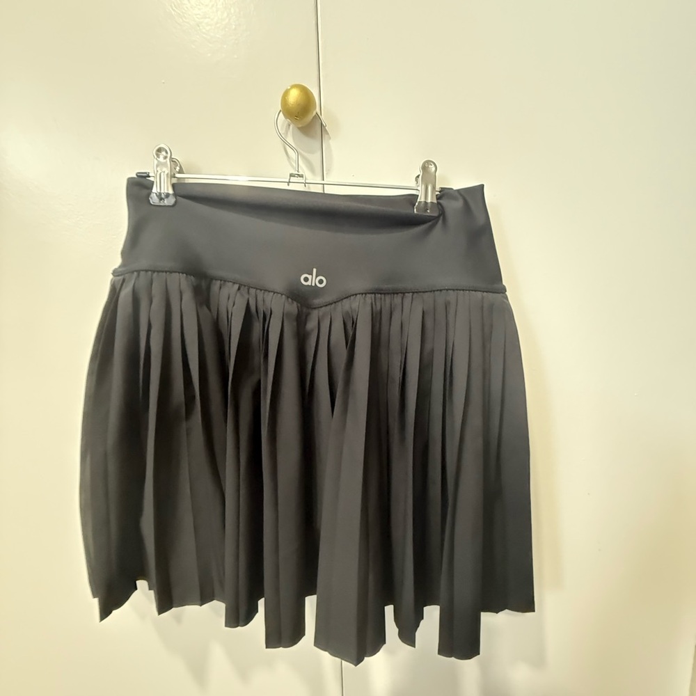 ALO Yoga Charcoal black pleated tennis Skirt